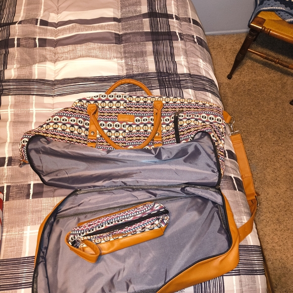 Realer Weekender Bag - Picture 5 of 6